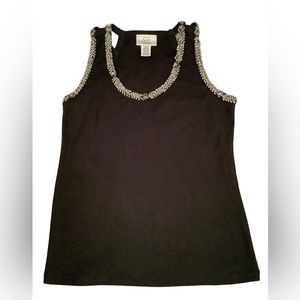 CASUAL LIVING VINTAGE TANK TOP WITH BEADED‎ NECKLINE AND BACK. SIZE MEDIUM